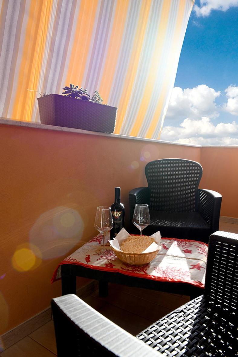 Kris87 A 5 Minuti Dal Porto Appartement Alghero Buitenkant foto